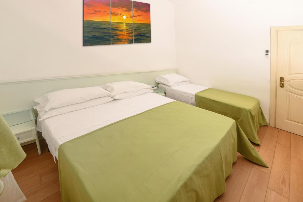 Hotel La Rosa Cattolica Dış mekan fotoğraf