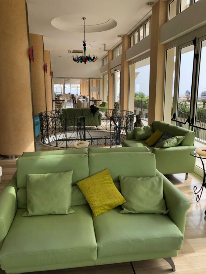 Hotel La Rosa Cattolica Dış mekan fotoğraf